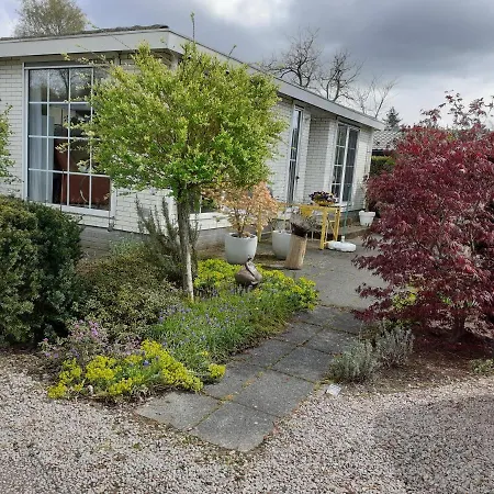 Lente !! Nu Vrij!! Comfortabel Vrijstaand Chalet Voor 2 Personen Bij Uitgestrekte Bossen Apartment *