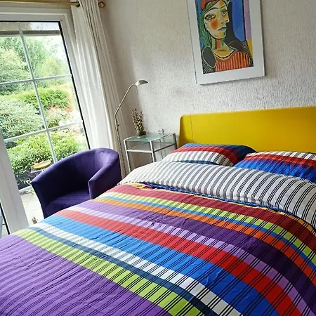 Lente !! Nu Vrij!! Comfortabel Vrijstaand Chalet Voor 2 Personen Bij Uitgestrekte Bossen
